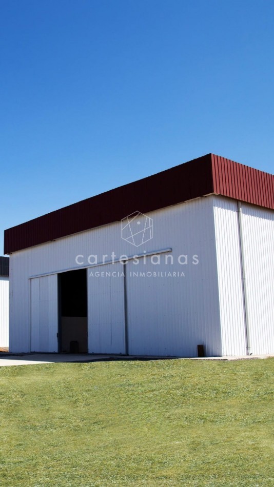 OPORTUNIDAD!! NAVE INDUSTRIAL DE 1000 M2 EN LOTE DE 3000 M2