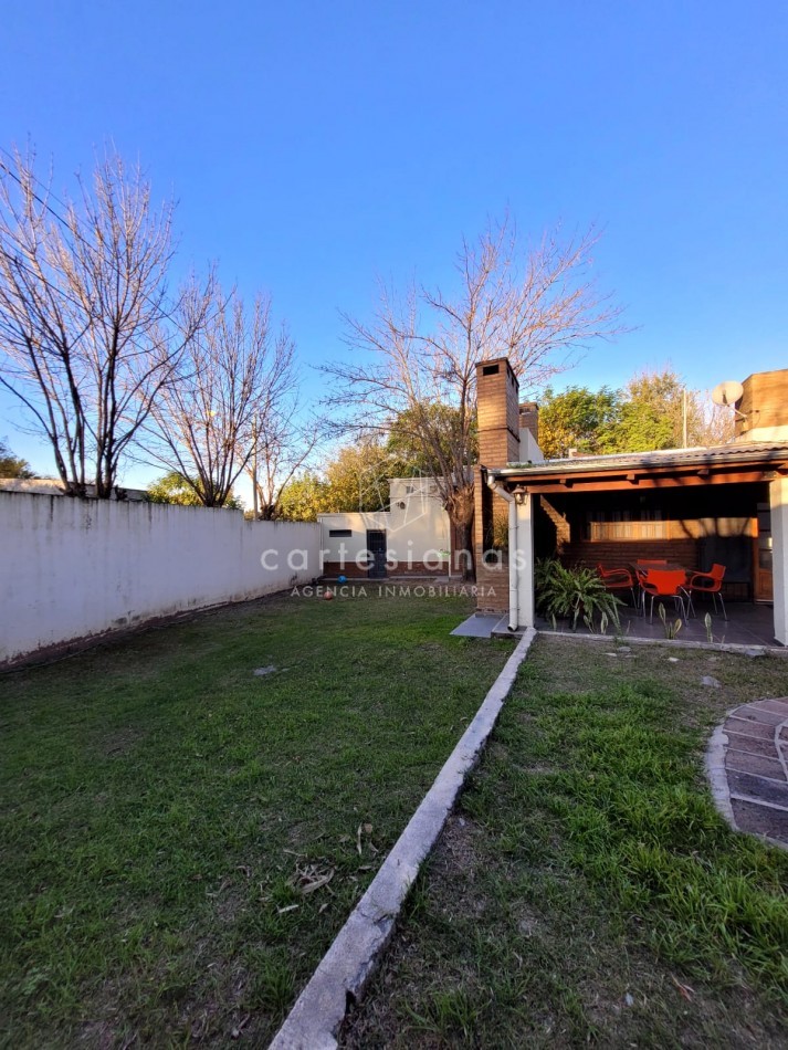 VILLA RIVERA INDARTE CASA 3 DORMITORIOS CON PILETA