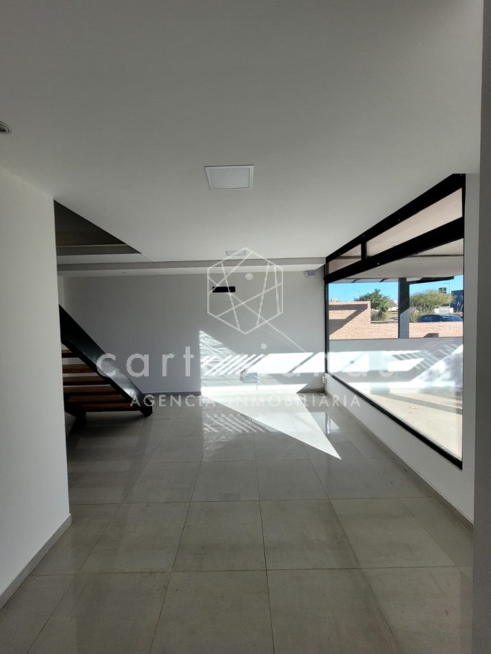 DOCTA DUPLEX 3 DORM ETAPA 1° SOBRE EL BOULEVARD PRINCIPAL