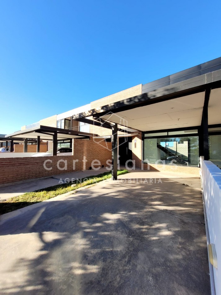 DOCTA DUPLEX 3 DORM ETAPA 1° SOBRE EL BOULEVARD PRINCIPAL