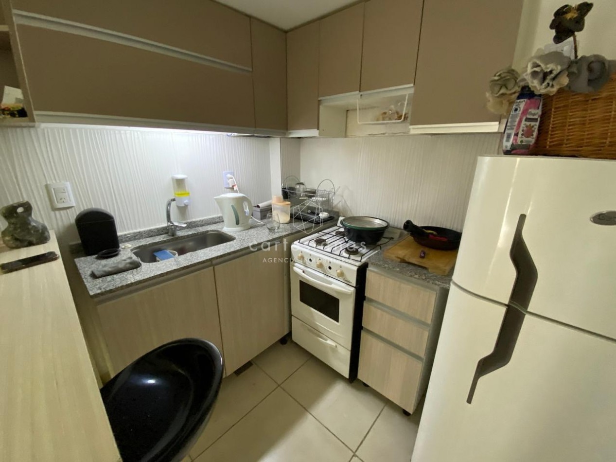 ZONA SUR COMPLEJO DE 3 DEPARTAMENTOS AMOBLADOS C/ COCHERA
