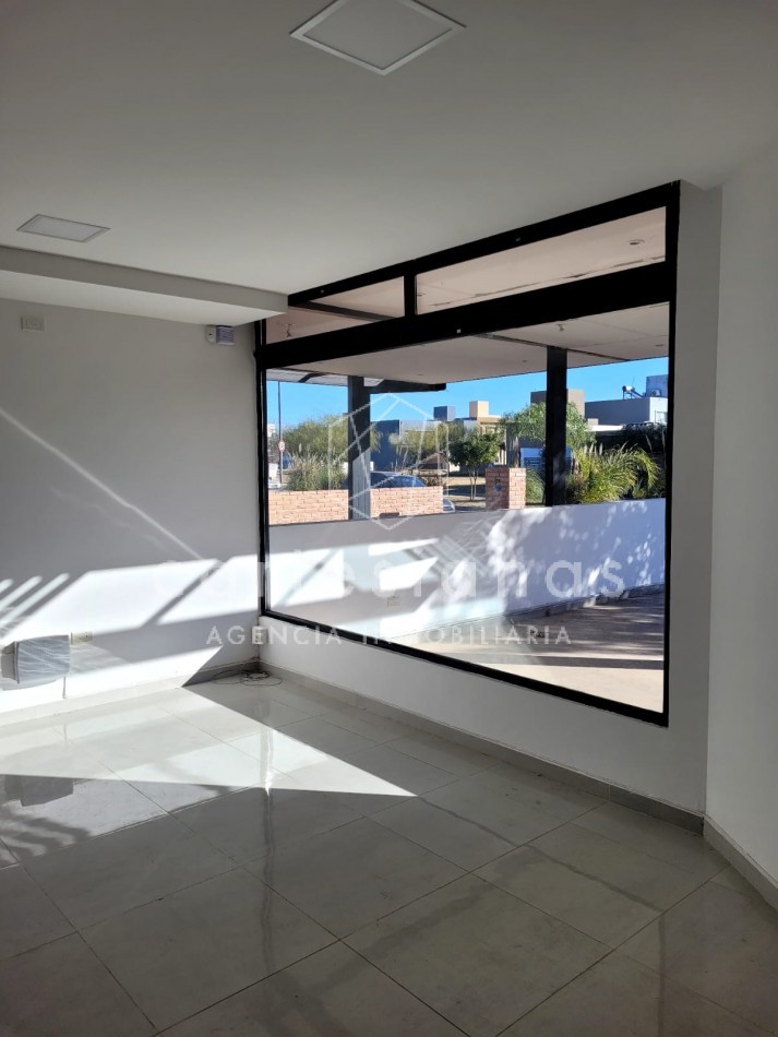 DOCTA DUPLEX 3 DORM ETAPA 1° SOBRE EL BOULEVARD PRINCIPAL