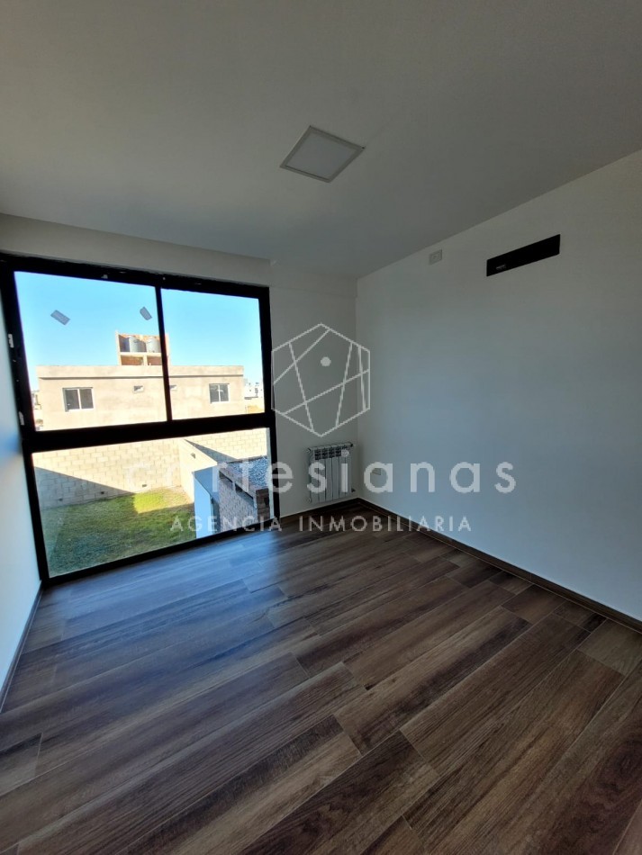 DOCTA DUPLEX 3 DORM ETAPA 1° SOBRE EL BOULEVARD PRINCIPAL