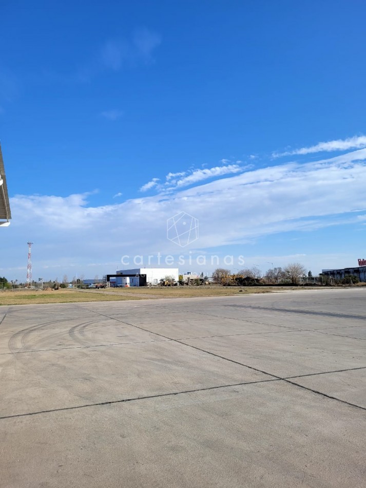 CENTRO LOGISTICO ALQUILER DE NAVES DE 1000 A 3000 M2 