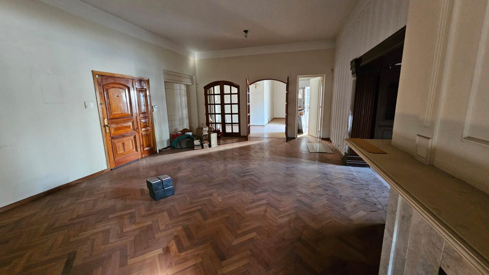 CERRO DE LAS ROSAS 2400 M2 APTO HOUSING. A MTRS DE RAFAEL NUÑEZ/MUJER URBANA