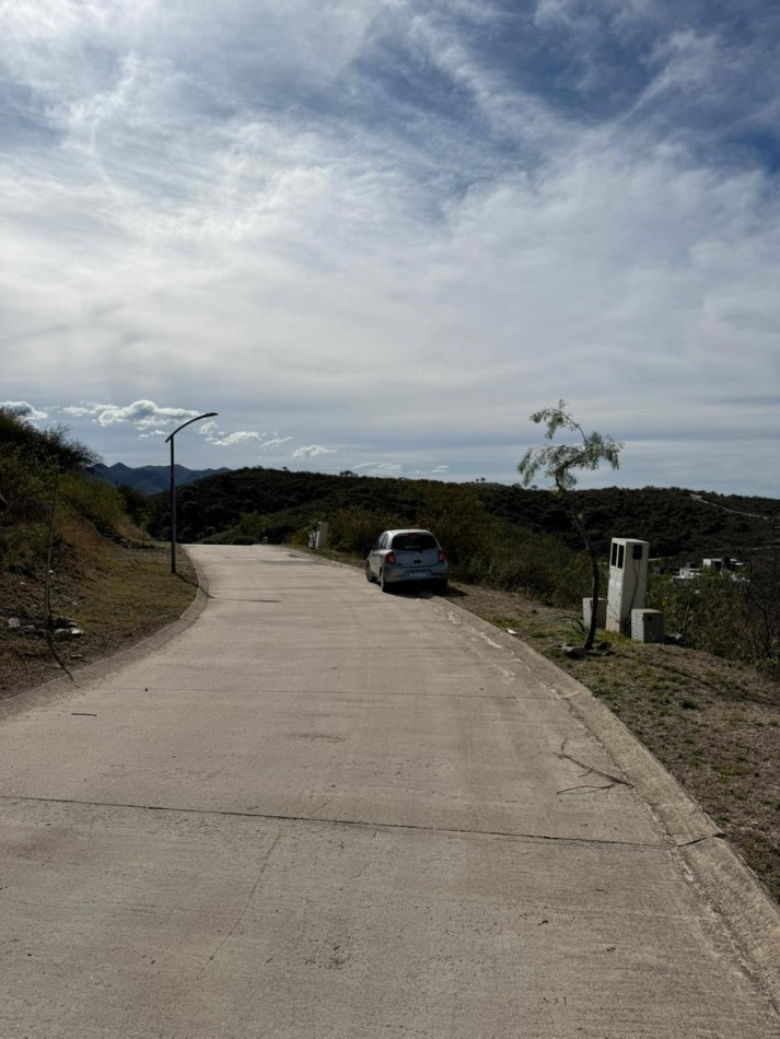 LA DESEADA COUNTRY LOTE DE 1376 M2 CON HERMOSAS VISTAS