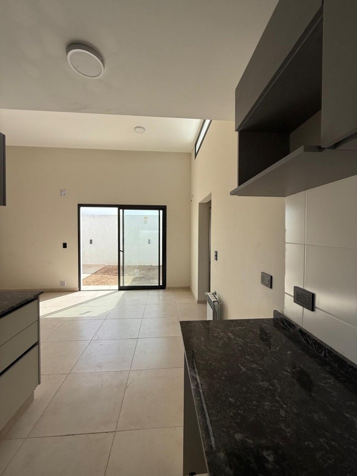 MUDATE A DOCTA! DUPLEX 2 DORM + ESCRITORIO