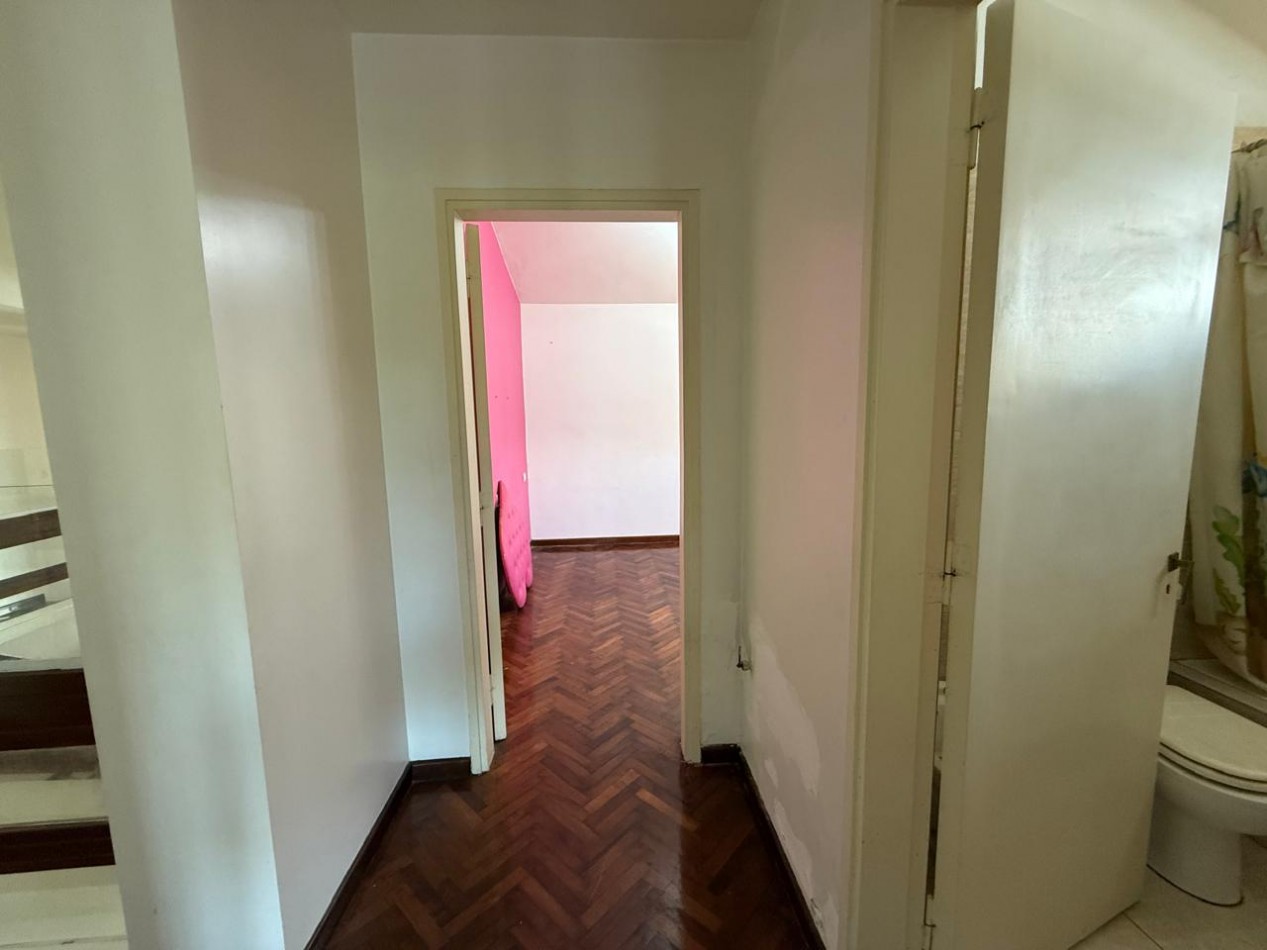 A 30 MTS DE RARAEL NUÑEZ CASA DE 4 DORM + ESCRIT C/PILETA