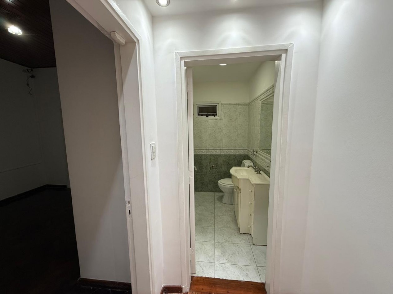 A 30 MTS DE RAFAEL NUÑEZ CASA DE 4 DORM + ESCRIT C/PILETA