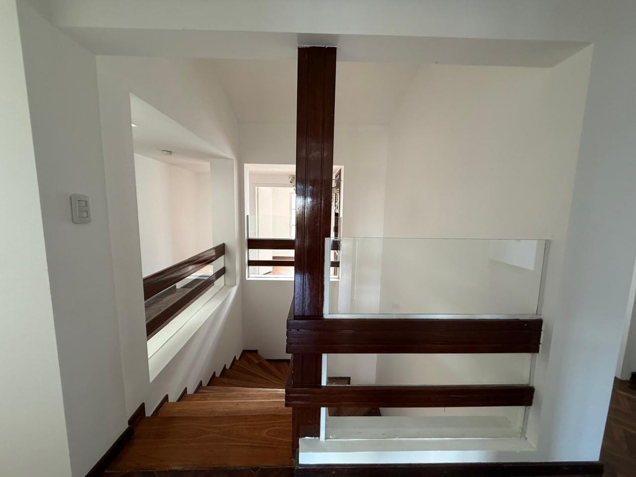A 30 MTS DE RAFAEL NUÑEZ CASA DE 4 DORM + ESCRIT C/PILETA