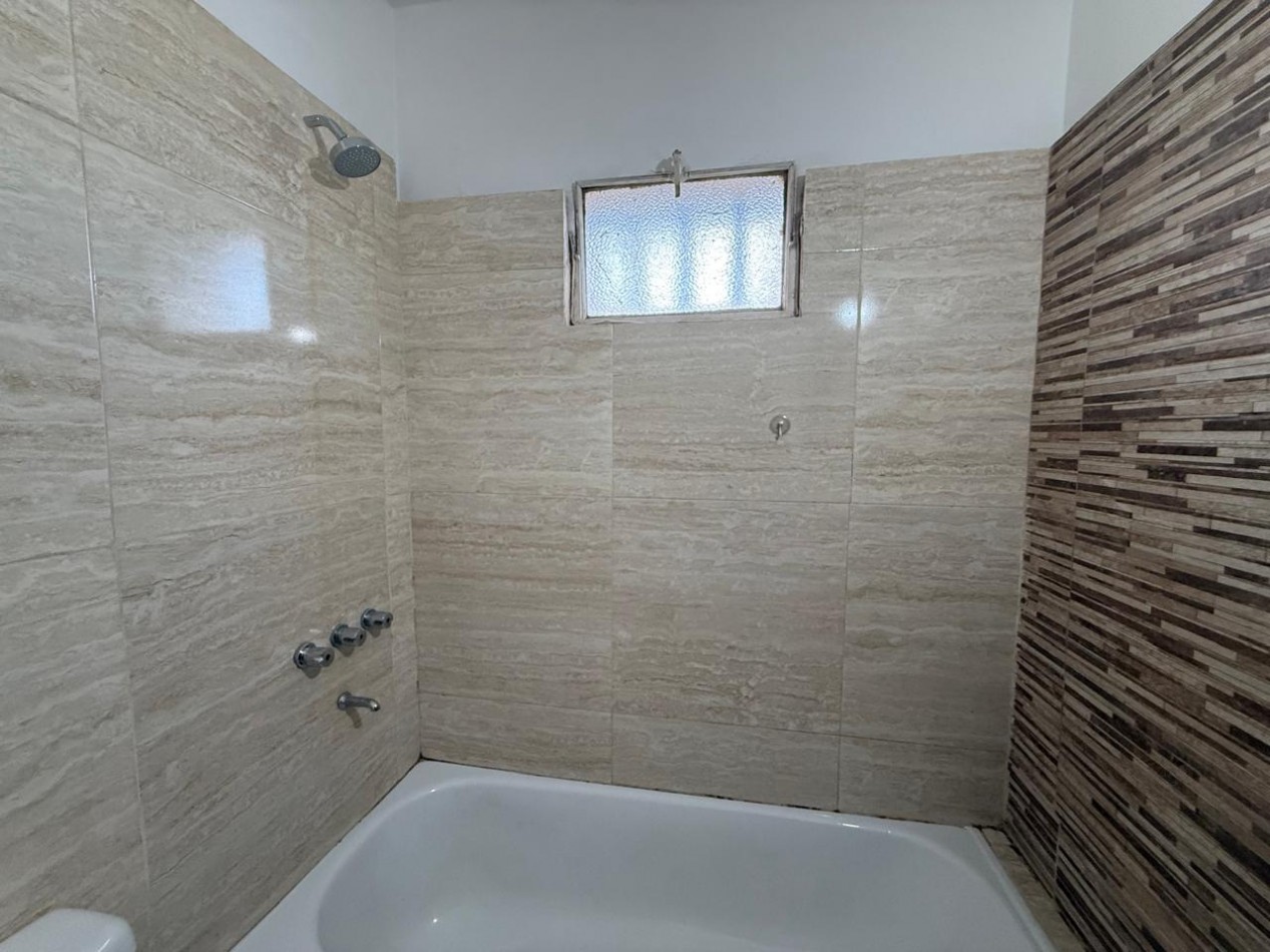 A 30 MTS DE RAFAEL NUÑEZ CASA DE 4 DORM + ESCRIT C/PILETA