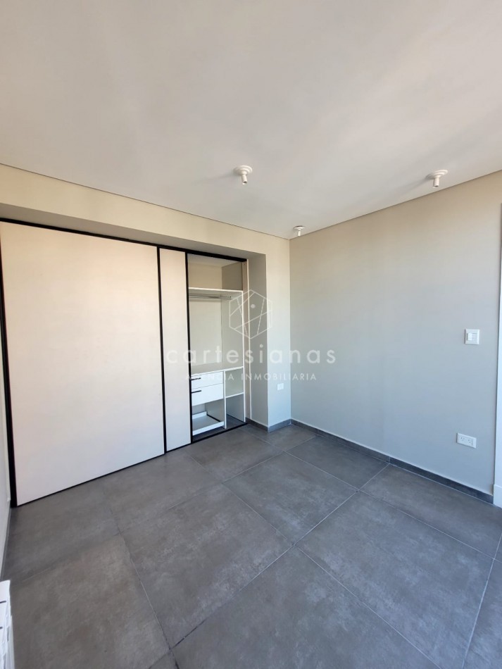 NUEVA CORDOBA DEPTO 1 DORM C/BALCON TERRAZA + LAVADERO