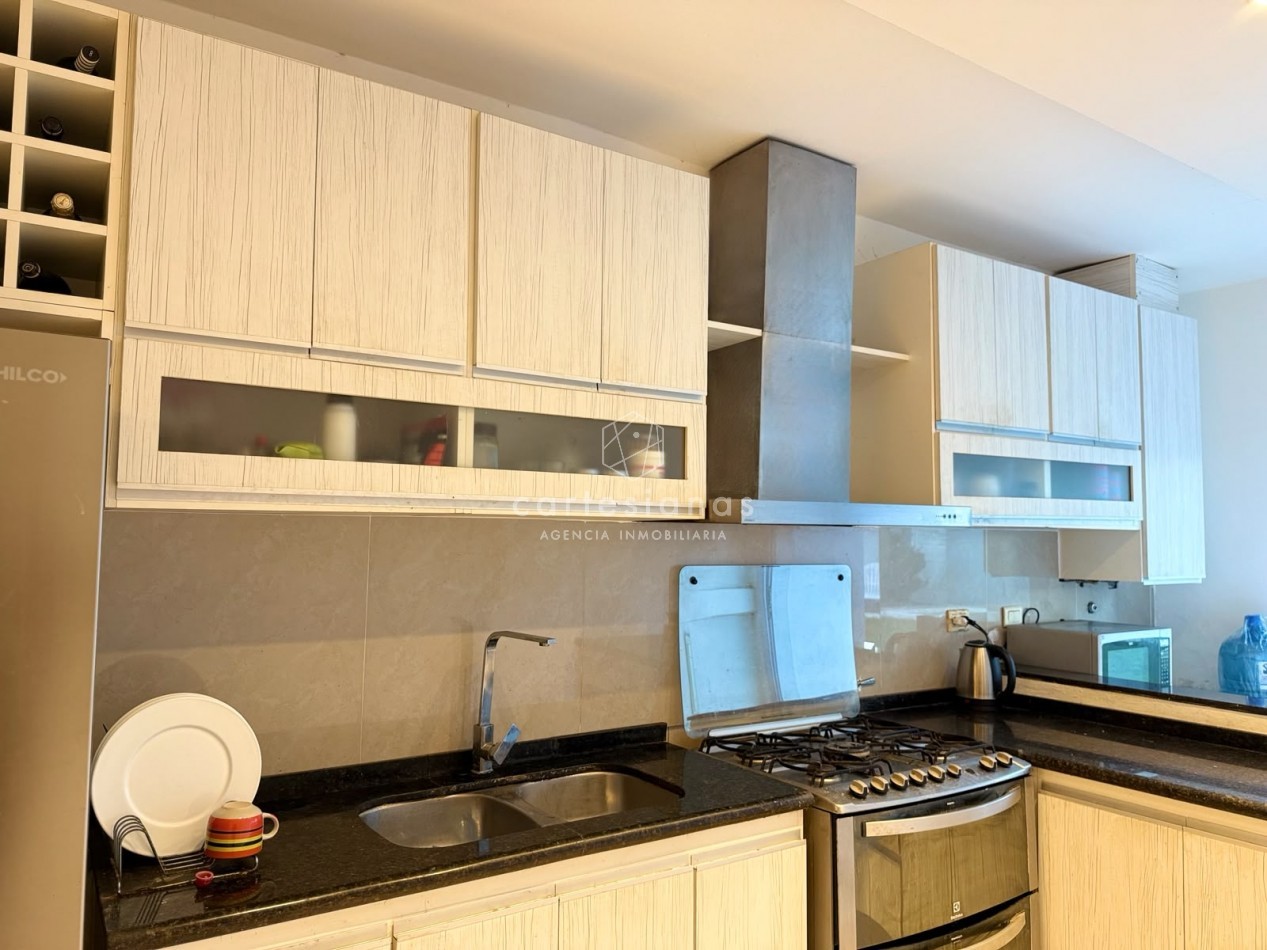 ALTOS DE VILLA CABRERA | CASA DE 4 DORM CON PATIO Y PILETA 