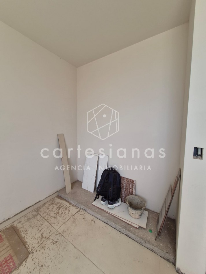CASA EN PLANTA BAJA DE 3 DORMITORIOS. NOBU/DOCTA.