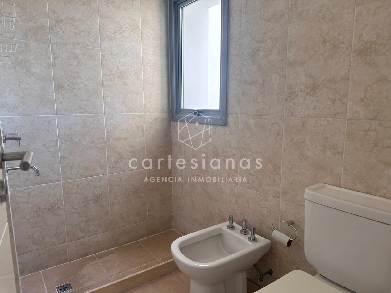 ALTO VILLASOL | DEPTO 1 DORM ESTILO DUPLEX C/ COCHERA