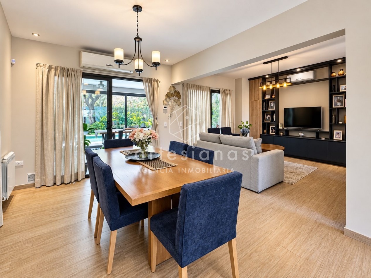 CASA EN PLANTA BAJA. RIBERAS DE MANANTIALES. 3 DORM + ESCR. PILETA CLIMATIZADA. PLANOS Y ESCRITURA