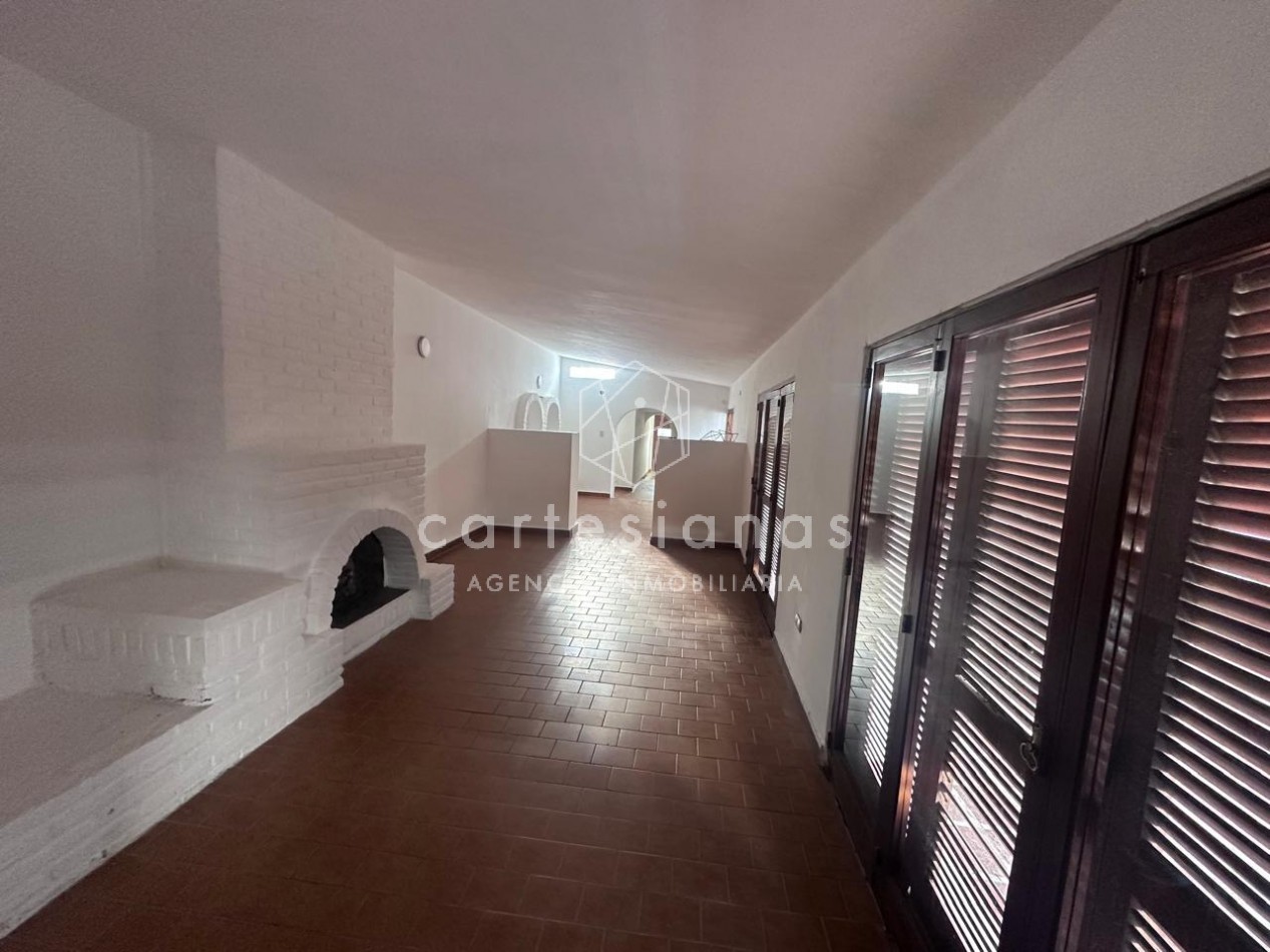 GRANJA DE FUNES | ALQUILER CASA DE 3 DORM A 50 MTRS DE RAFAEL NUÑEZ 