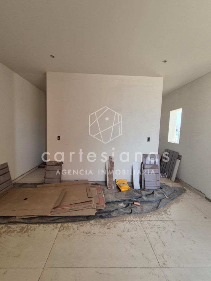 CASA EN PLANTA BAJA DE 3 DORMITORIOS. NOBU/DOCTA.