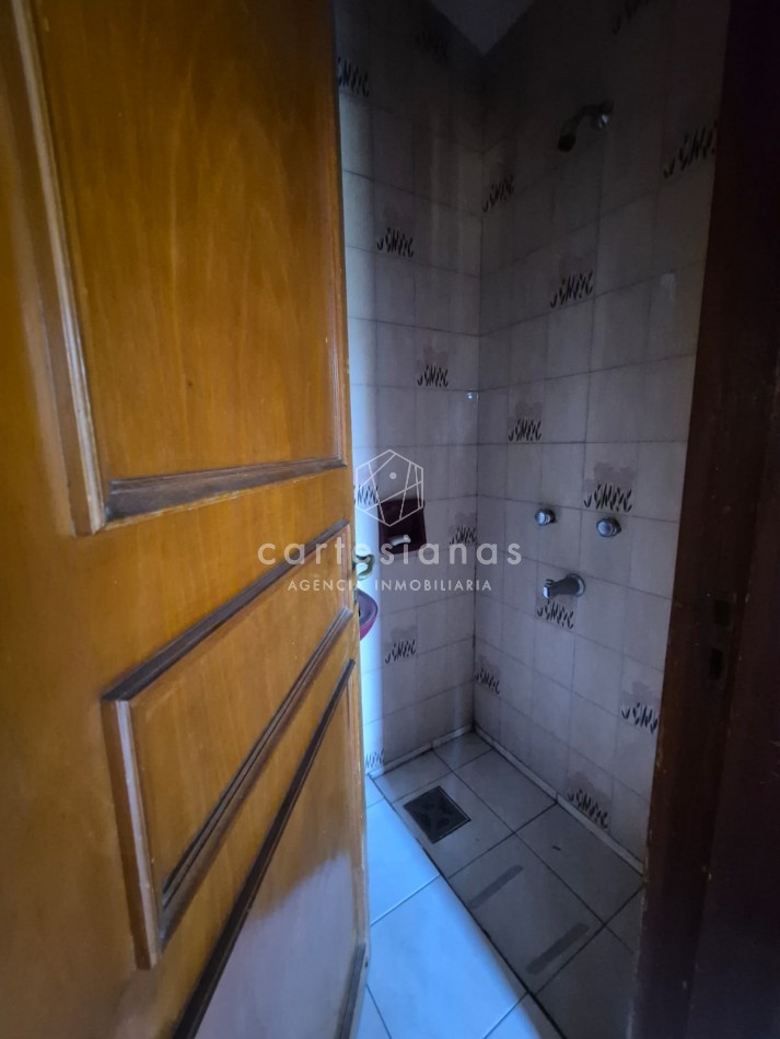 CASA DE 3 DORM+PLAYROOM+OFICINA C/INGRESO INDEP+QUINCHO + DEPENDENCIA - APTO OFICINA/CONSULTORIOS