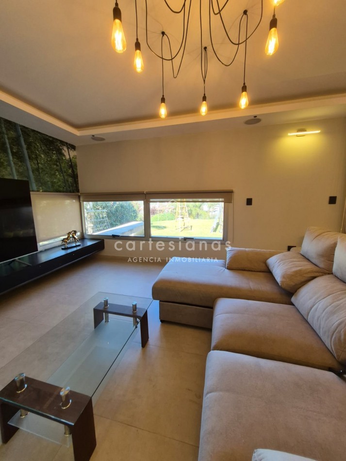 CINCO LOMAS. ALQUILER AMOBLADO ANUAL. CASA DE 3 DORM/ESCRIT/GYM/PILETA