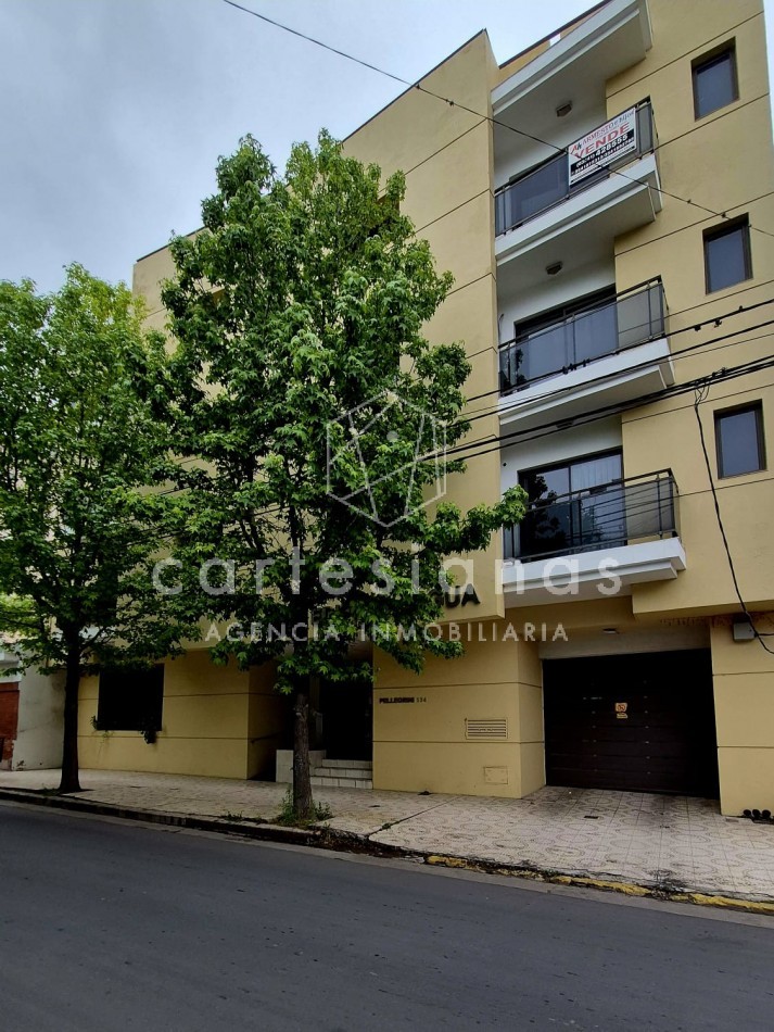 VILLA CARLOS PAZ. CENTRO. DEPTO 2 DORM/2 BAÑOS/COCH. AMENITIES. ESCRITURA/PLANOS.