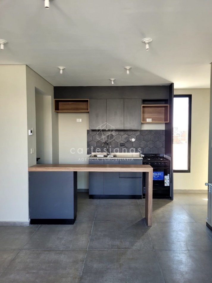 NUEVA CORDOBA DEPTO 1 DORM C/BALCON TERRAZA + LAVADERO