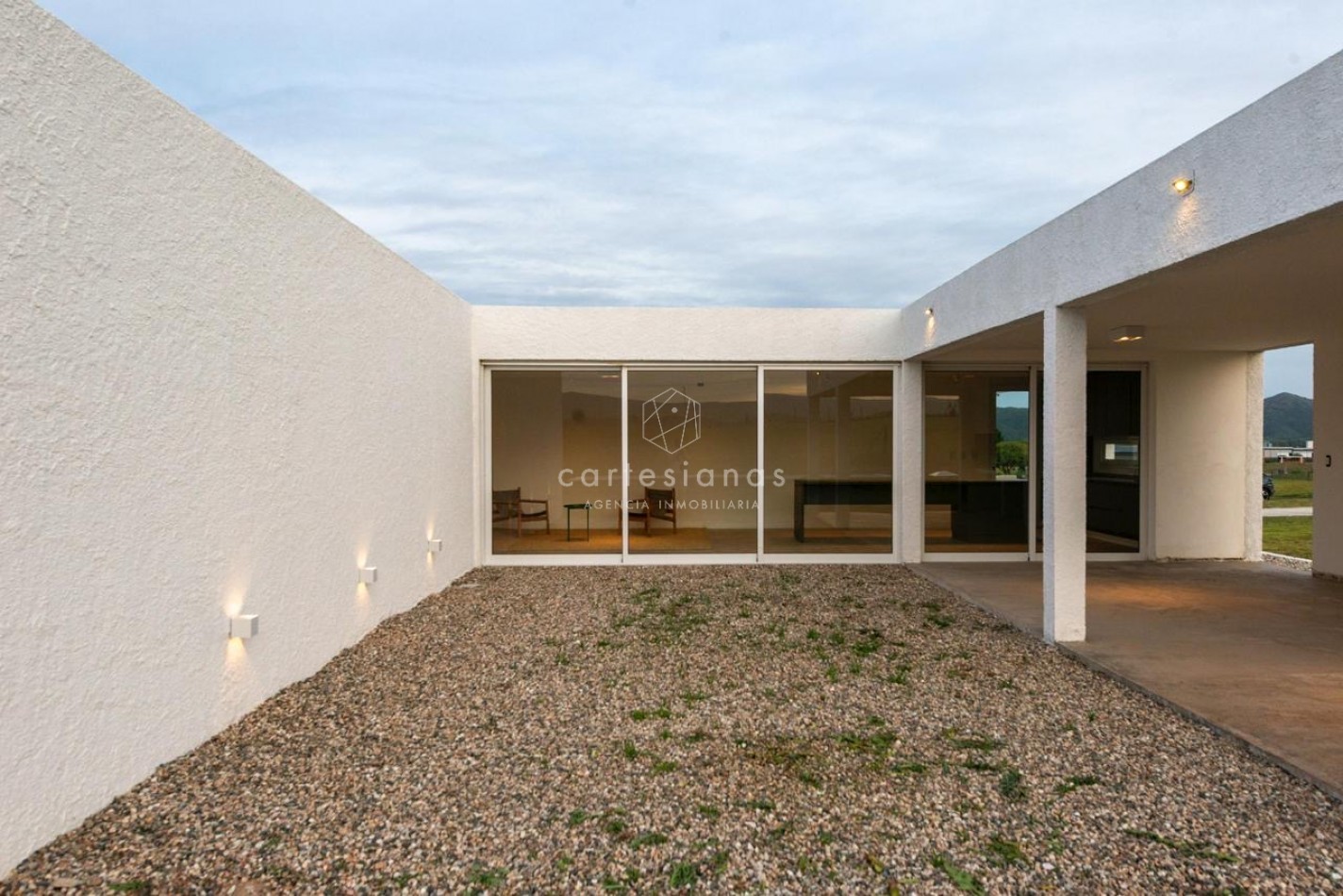 COUNTRY PUERTO DEL AGUILA CASA DE 3 DORM + PILETA 