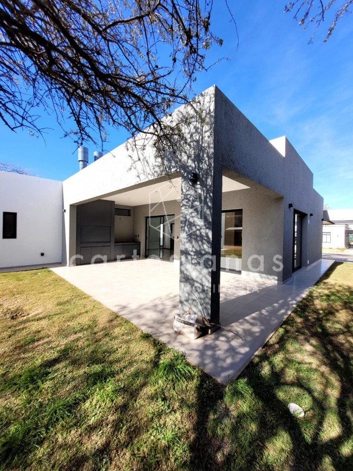 LAS CAÑITAS BARRIO PRIVADO CASA A ESTRENAR!!