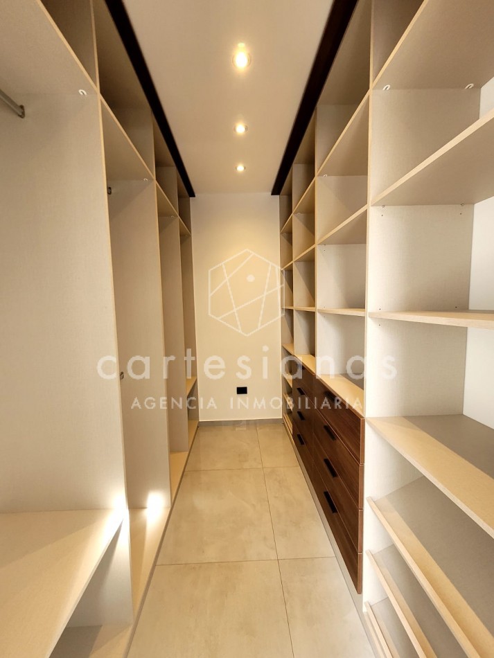 BARRIO PRIVADO LAS CAÑITAS CASA DE DISEÑO 3 DORM