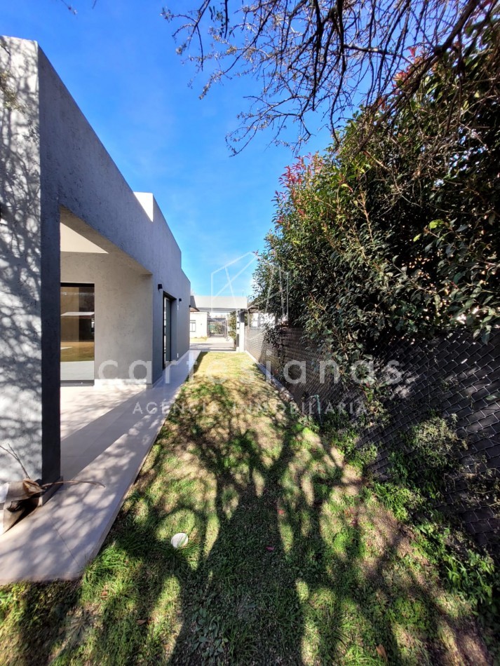 LAS CAÑITAS BARRIO PRIVADO CASA A ESTRENAR!!