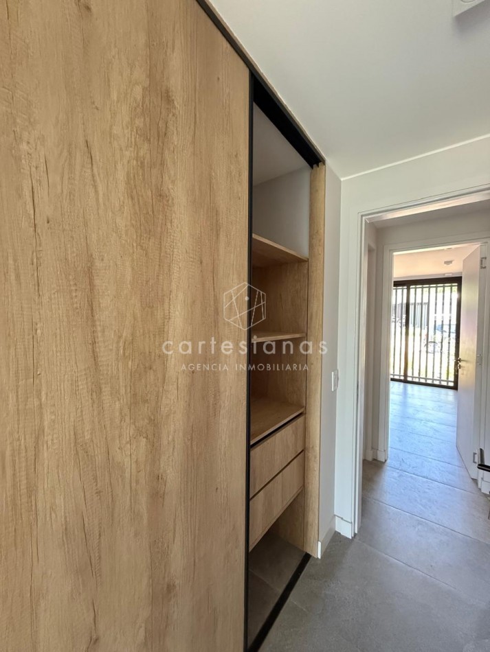 VILLA WARCALDE CASA EN UNA SOLA PLANTA DE 3 DORM EN HOUSING DE CATEGORIA