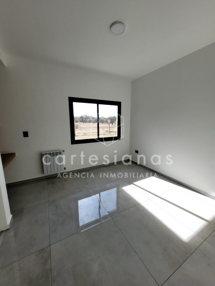 BARRIO PRIVADO LAS CAÑITAS CASA DE DISEÑO 3 DORM