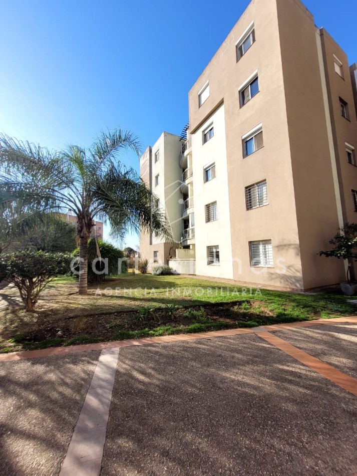 BALCONES DEL CHATEAU DEPTO 3 DORM C/DOS BALCONES