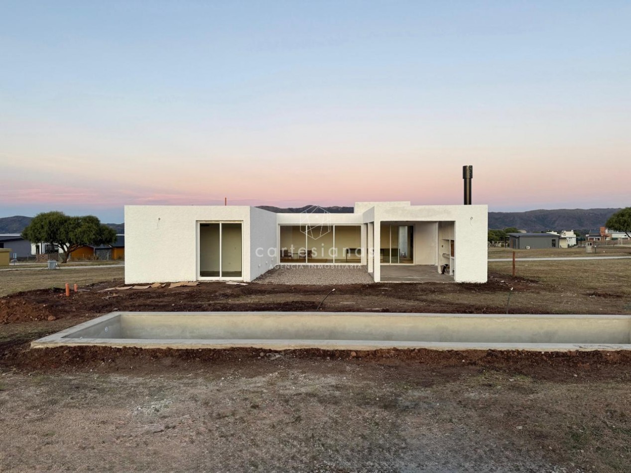 COUNTRY PUERTO DEL AGUILA CASA DE 3 DORM + PILETA 