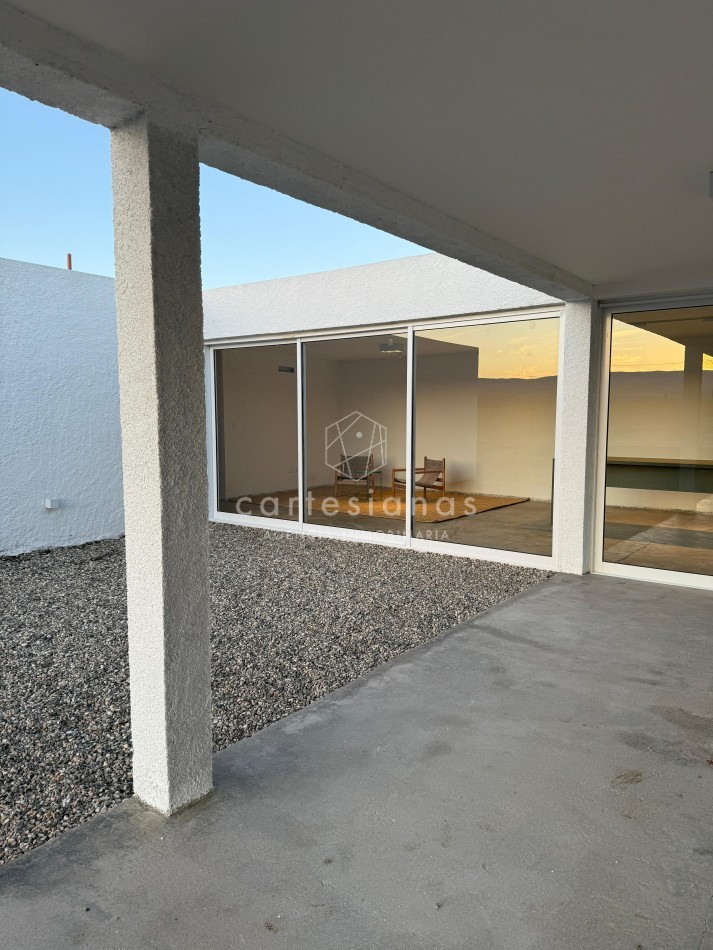 COUNTRY PUERTO DEL AGUILA CASA DE 3 DORM + PILETA 