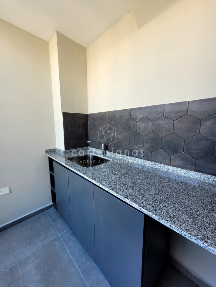 NUEVA CORDOBA DEPTO 1 DORM C/BALCON TERRAZA + LAVADERO