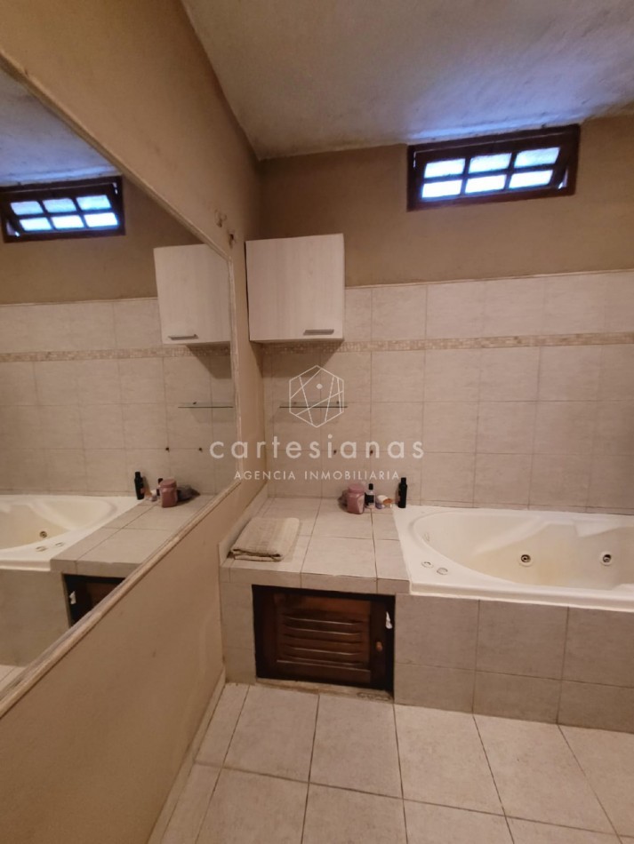 VILLA RIVERA INDARTE | CASA EN UNA SOLA PLANTA DE 3 DORM C/PILETA 