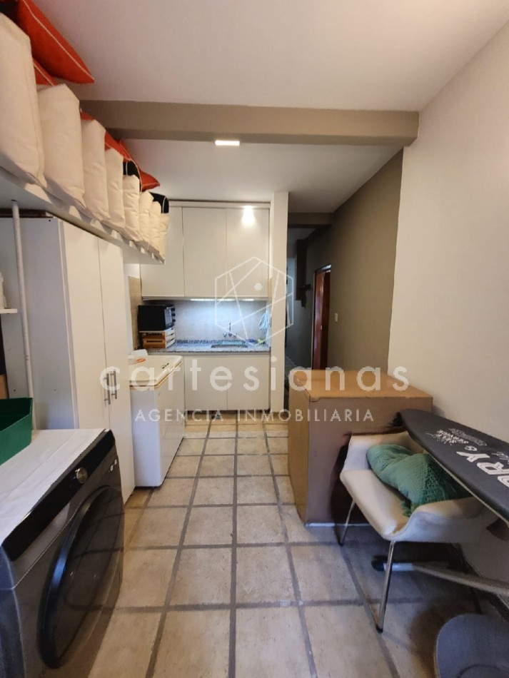 MAIPU 1° SECC HERMOSA CASA DE 4 DORM C/PILETA A POCAS CUADRAS DEL PARQUE SARMIENTO