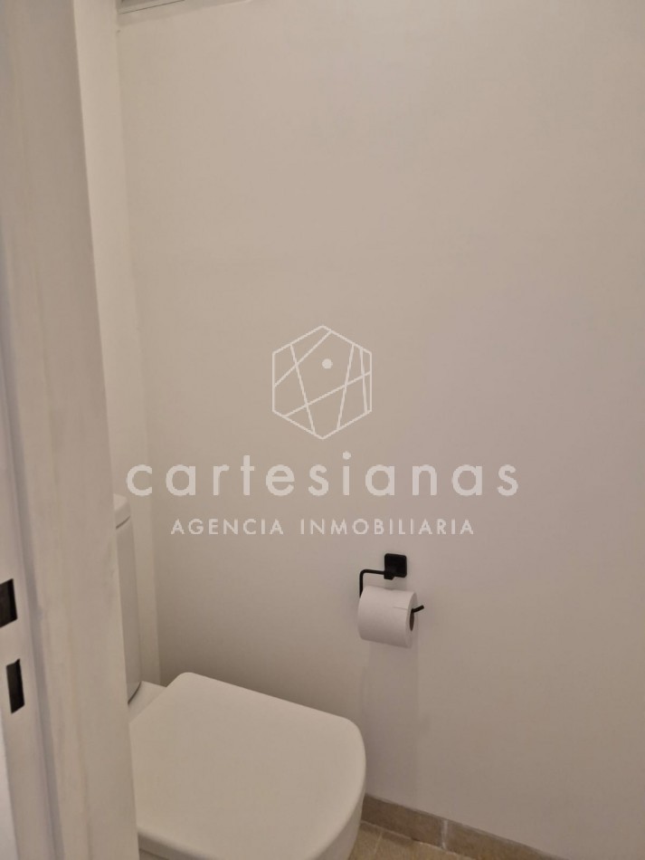 LA CUESTA VILLA RESIDENCIAL. EN VENTA CASA DE 3 DORMITORIOS. 
