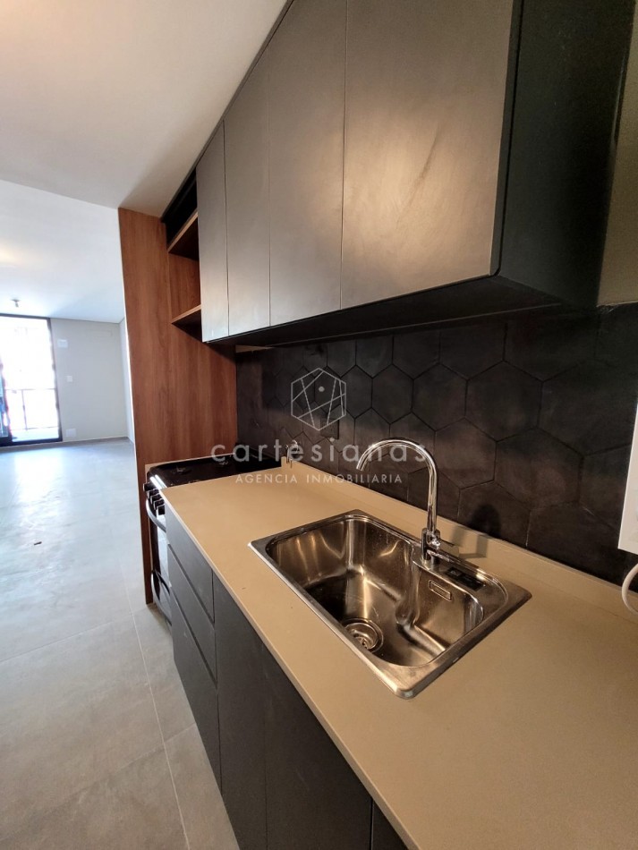 NUEVA CORDOBA DEPTO 2 DORM C/BALCON TERRAZA + 2 BAÑOS COMPLETOS