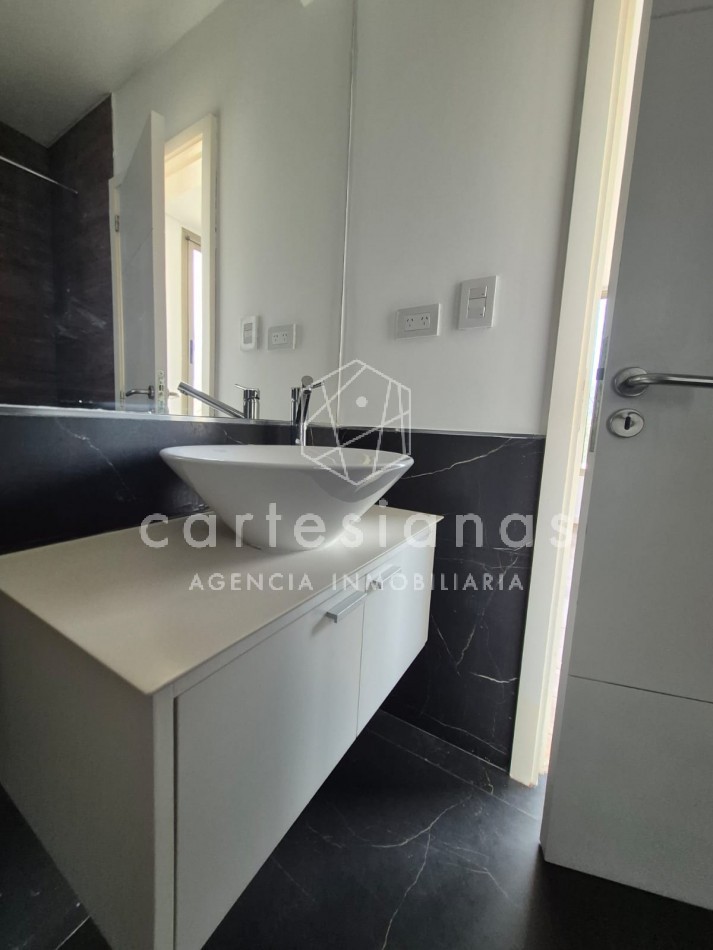 HOUSING LA CAROLINA H2 CASA DE 3 DORM EN VENTA