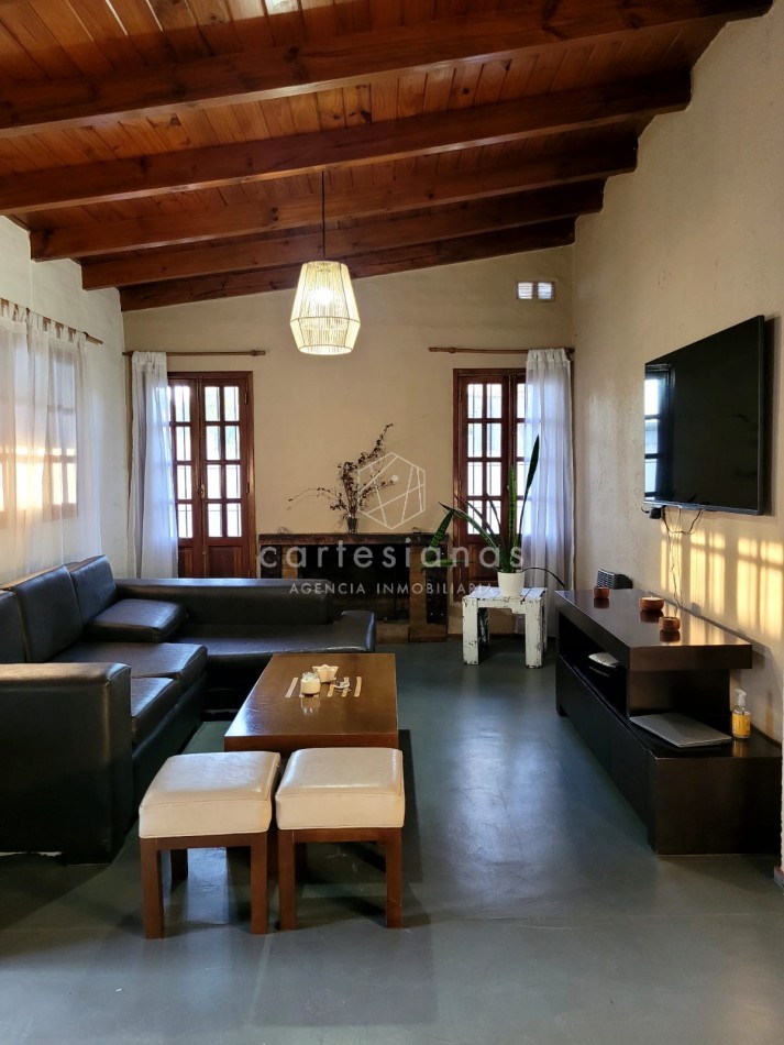 VILLA RIVERA INDARTE | CASA EN UNA SOLA PLANTA DE 3 DORM C/PILETA 