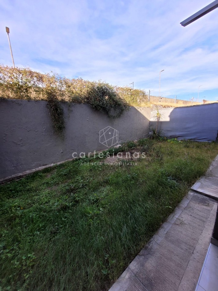 DUPLEX DE 3 DORM CON HERMOSAS VISTAS EN BARRIO PRIVADO LA CUESTA