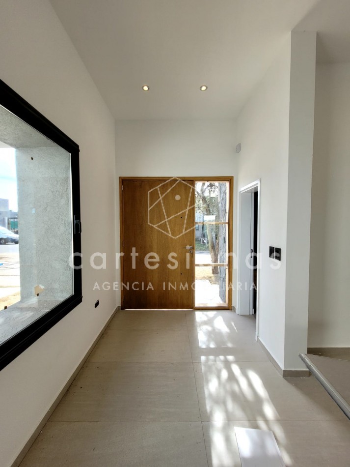 APTO CREDITO HIPOTECARIO LAS CAÑITAS BARRIO PRIVADO CASA DE 2 DORM +ESCRITORIO