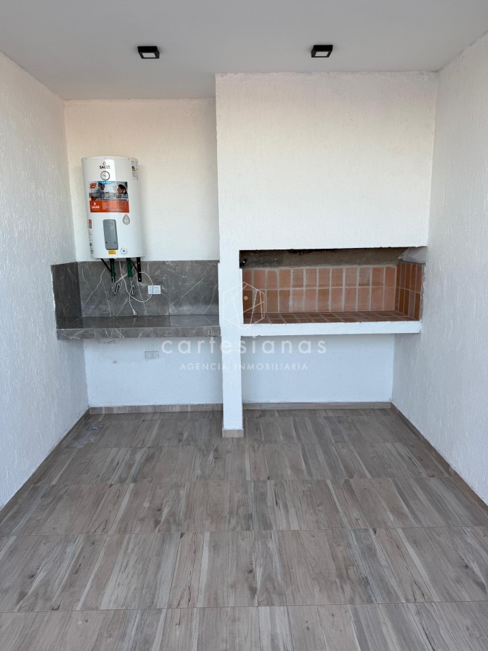 DUPLEX 2 DORM C/PILETA BARRIO NORTE