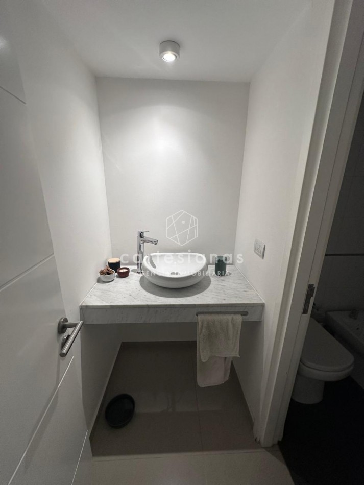 MEDILAND VILLAGE. ALQUILER. 2 DORMITORIOS. PRINCIPAL EN SUITE. CON COCHERA