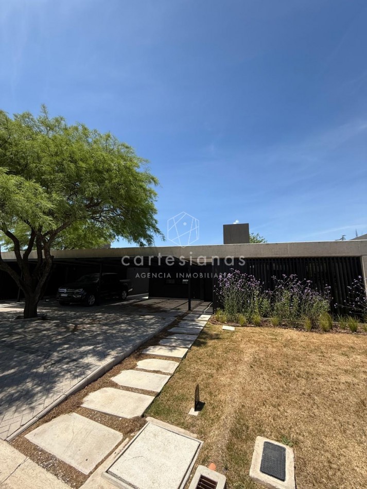 VILLA WARCALDE CASA EN UNA SOLA PLANTA DE 3 DORM EN HOUSING DE CATEGORIA