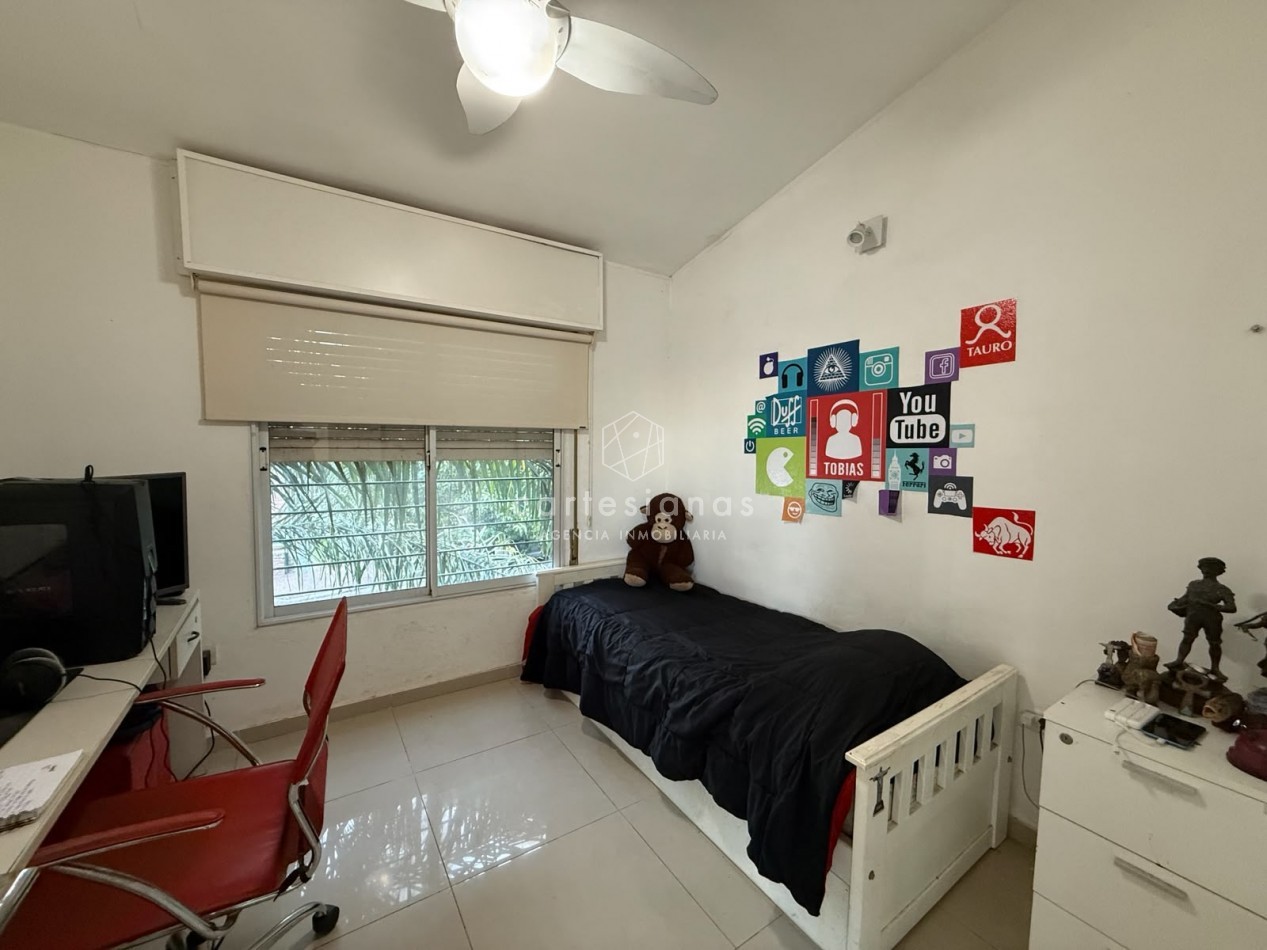 ALTOS DE VILLA CABRERA | CASA DE 4 DORM CON PATIO Y PILETA 