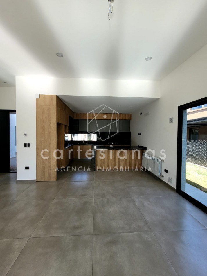 LAS CAÑITAS BARRIO PRIVADO CASA A ESTRENAR!!