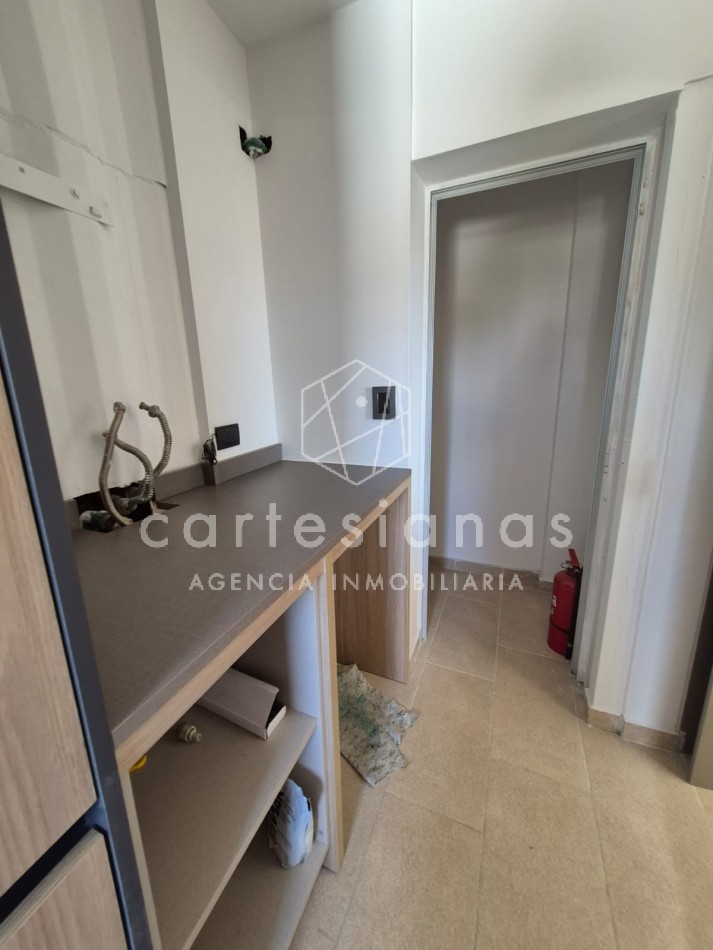 LA CUESTA VILLA RESIDENCIAL. EN VENTA CASA DE 3 DORMITORIOS. 